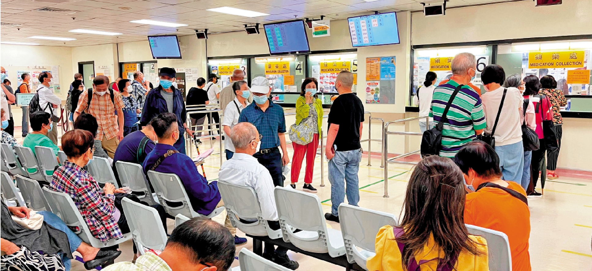 　　圖：公營醫療收費改革在明年1月1日實施，李夏茵希望相關的減免機制可同時推出。