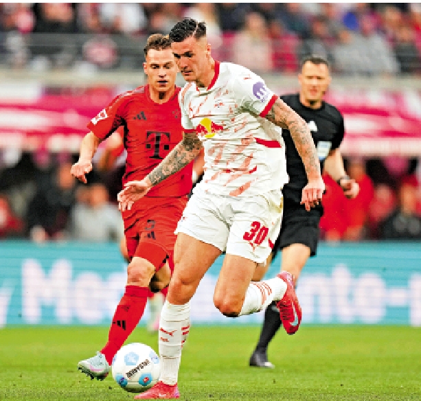 　　圖：斯洛文尼亞前鋒薛斯高加盟曼聯。