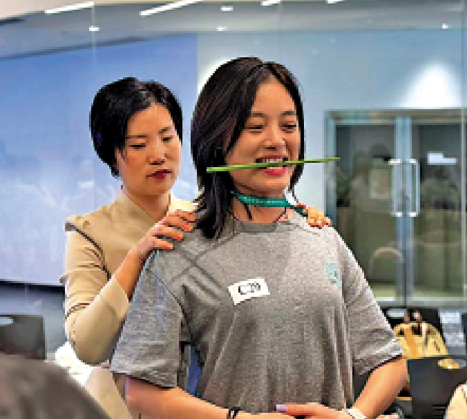 　　圖：義工培訓過程十分嚴謹。