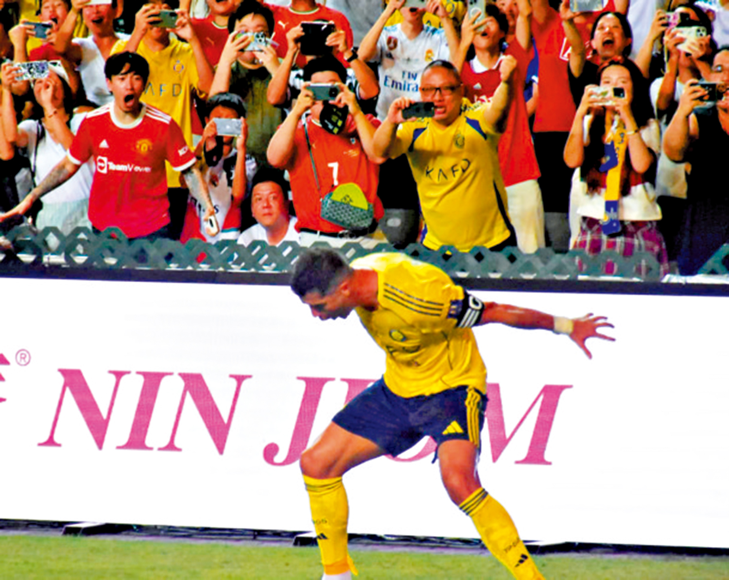 　　圖：C朗拿度入球後做出招牌的慶祝動作。\大公報記者張銳攝