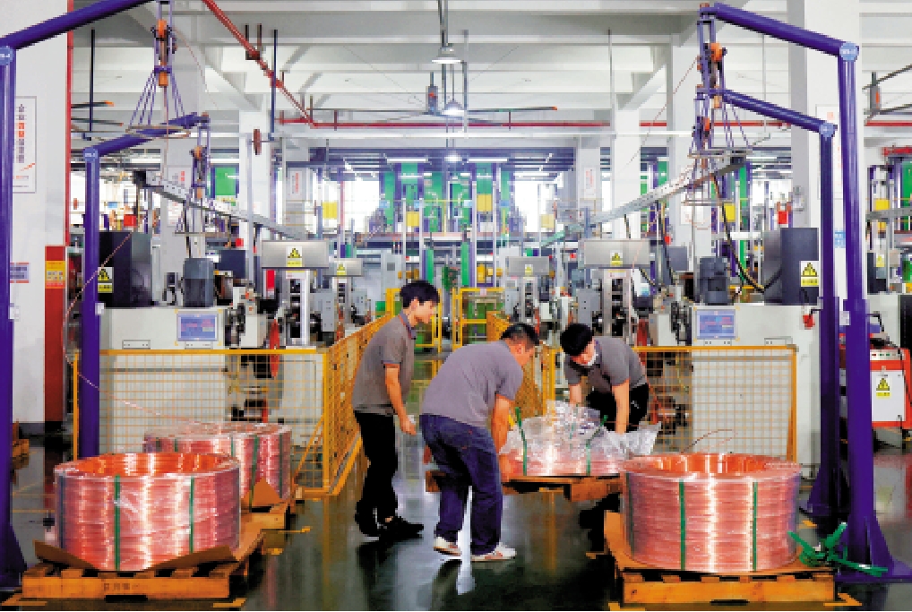 　　圖：8月中國製造業PMI較7月升0.1個百分點，行業景氣度改善。\路透社