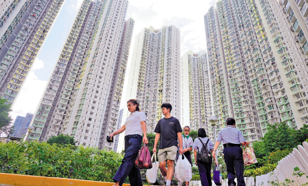 　　圖：公屋綜合輪候時間目前已縮短為5.1年，李家超有信心在2026/27年度縮短至4.5年。\大公報記者林少權攝