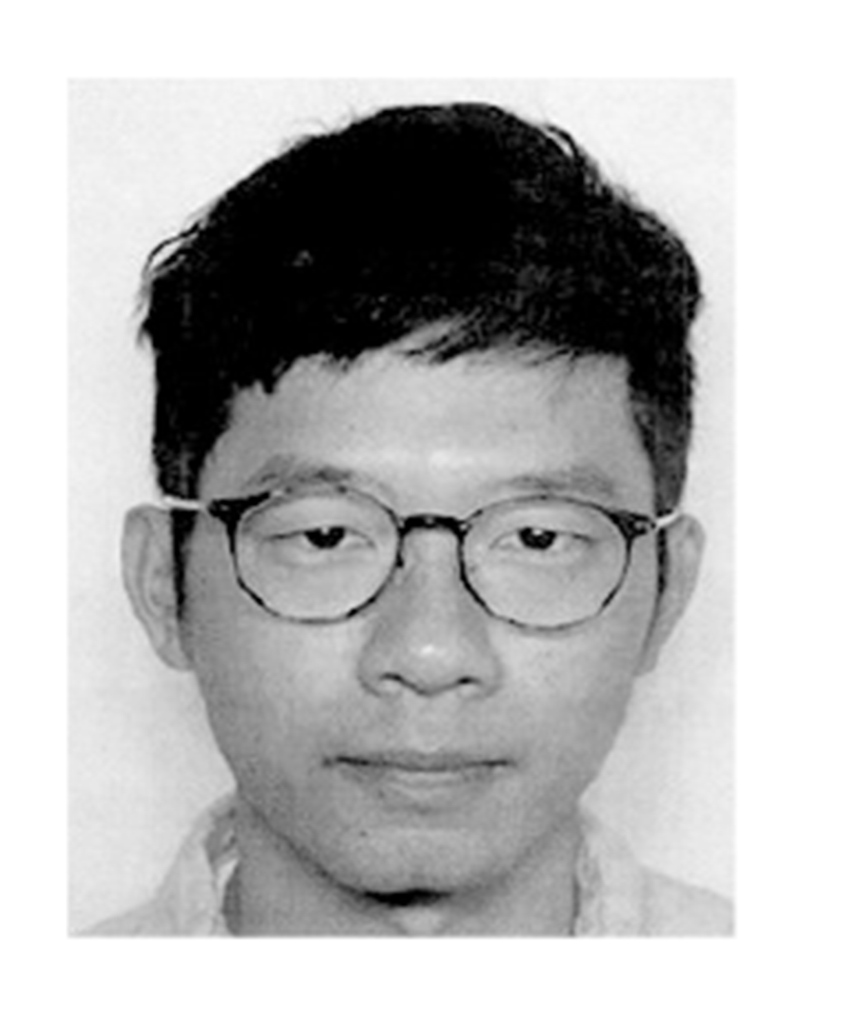 　　圖：被警方國安處懸紅100萬元通緝的反中亂港「港獨」分子、前「香港眾志」主席羅冠聰。