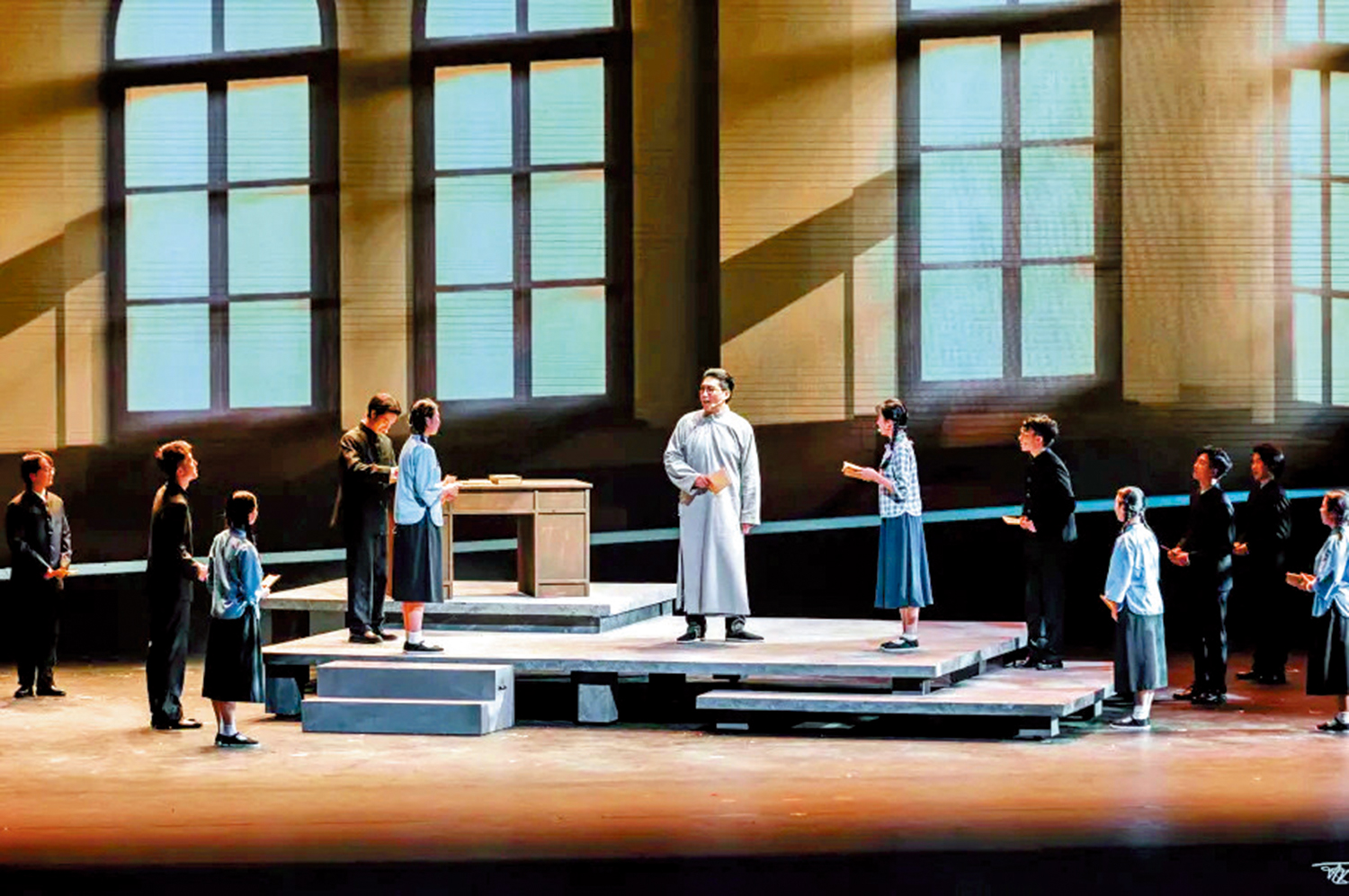 　　圖：暨南大學話劇《振鐸》劇照。