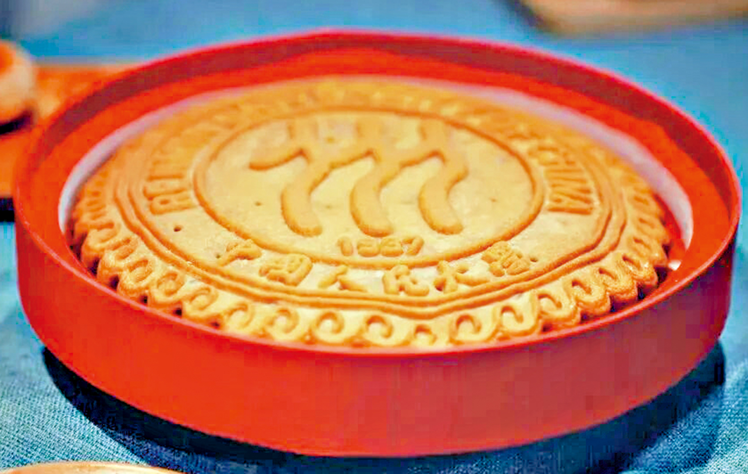 　　圖：中國人民大學 「大團圓」月餅