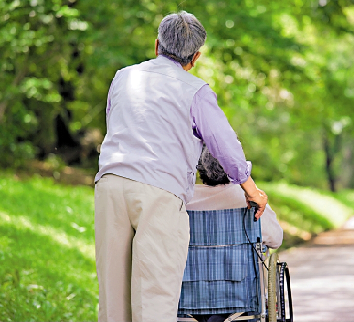 　　圖：照顧者身心壓力俱大，機構提供暫託服務，能紓緩照顧者壓力。