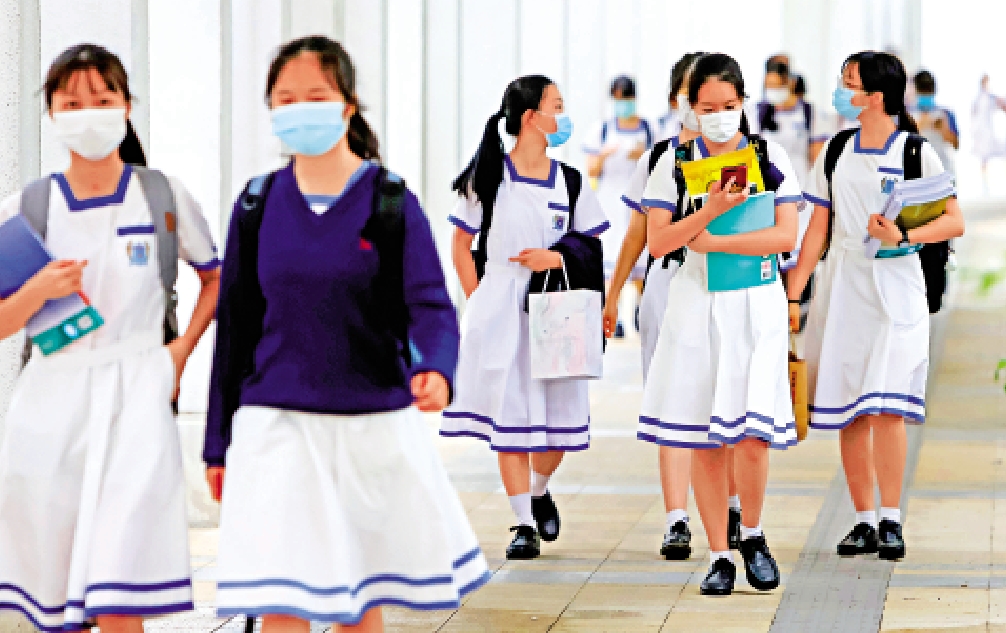 　　圖：香港青年協會輔導服務昨日公布「2025中學生開學適應調查」，顯示27.8%受訪學生有輕度至嚴重程度的焦慮，創5年新高。