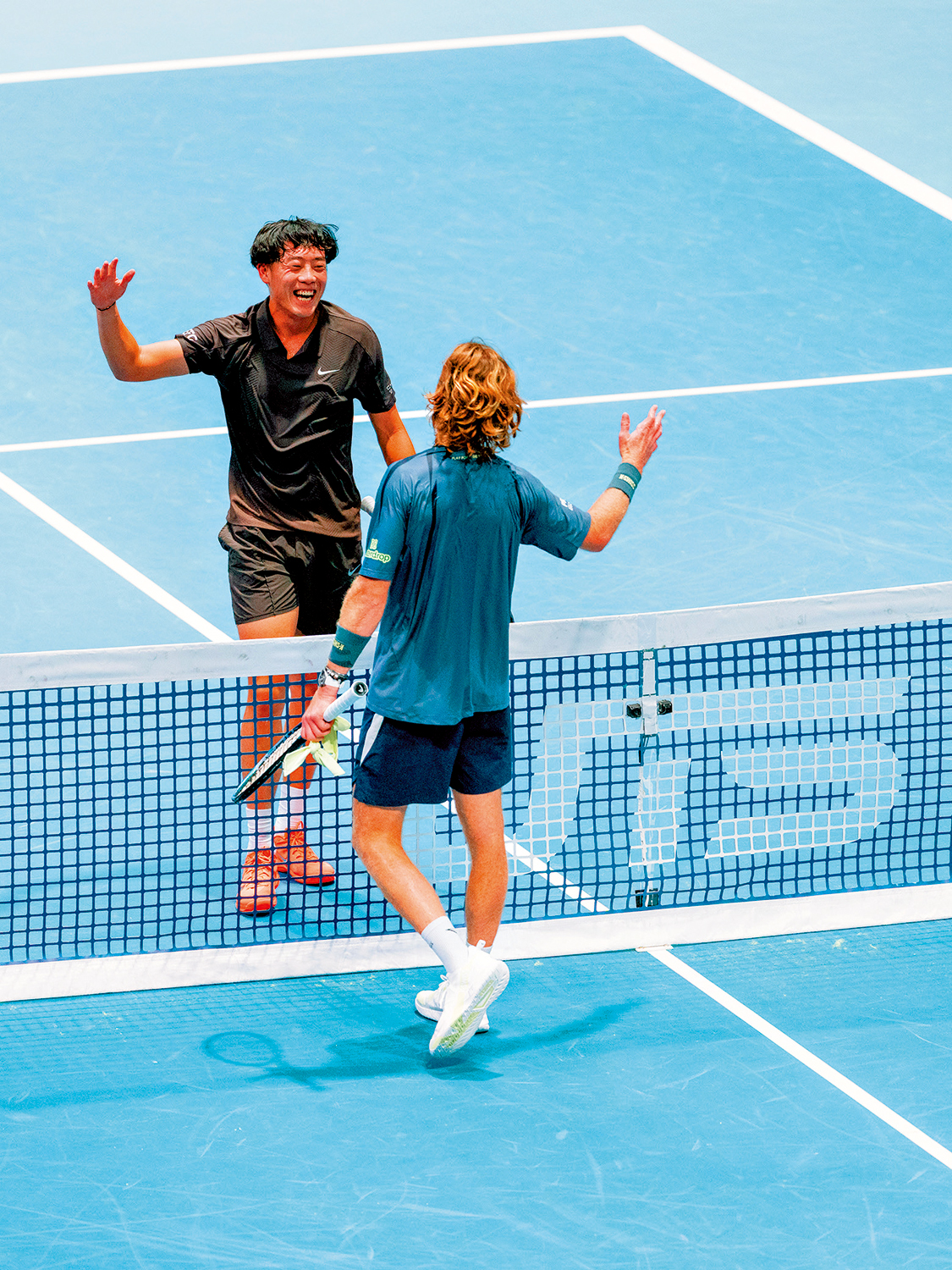 　　圖：黃澤林（左）不敵盧布列夫。