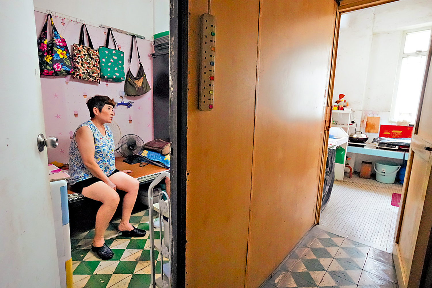 　　圖：《簡樸房條例草案》三讀通過，確保分間單位能提供安全和合理的居住環境。