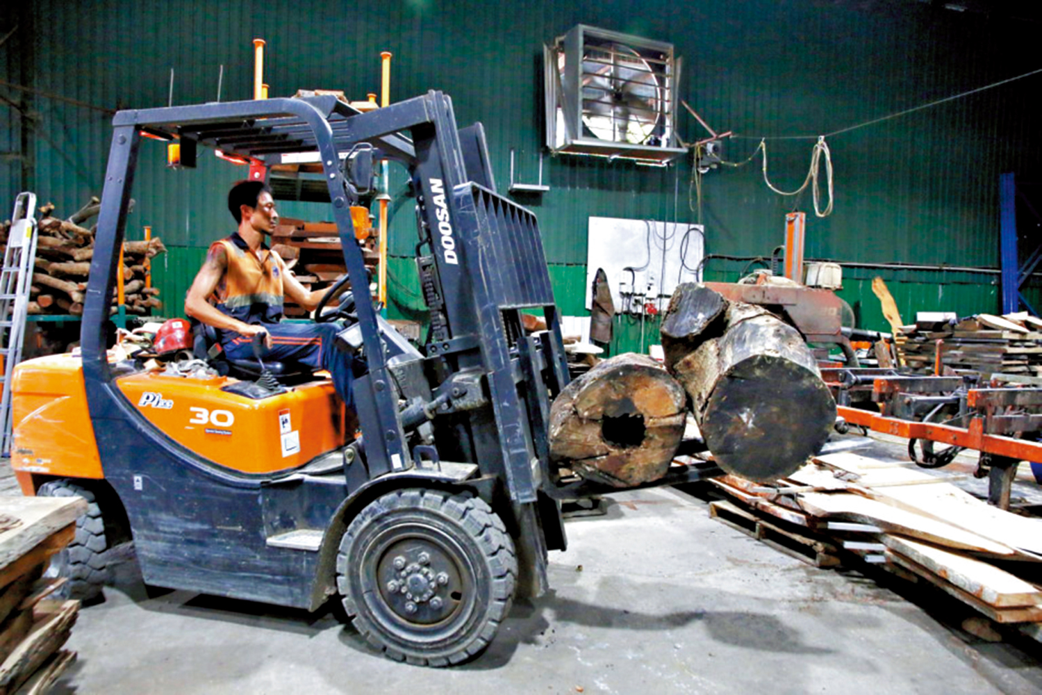 　　圖：木庫與OneChain合作，把回收、加工到製作完整地記錄在區塊鏈。