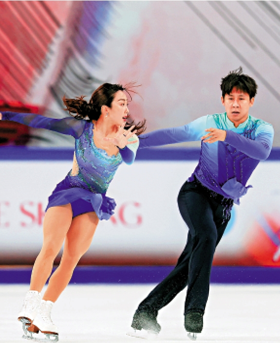 　　圖：隋文靜（左）與韓聰（右）在2025年的中國盃復出。