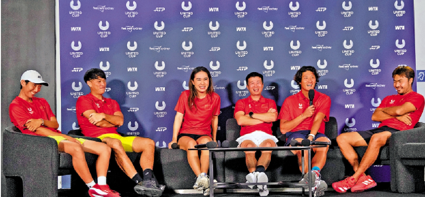 　　圖：中國網球隊2日出席新聞發布會。\新華社