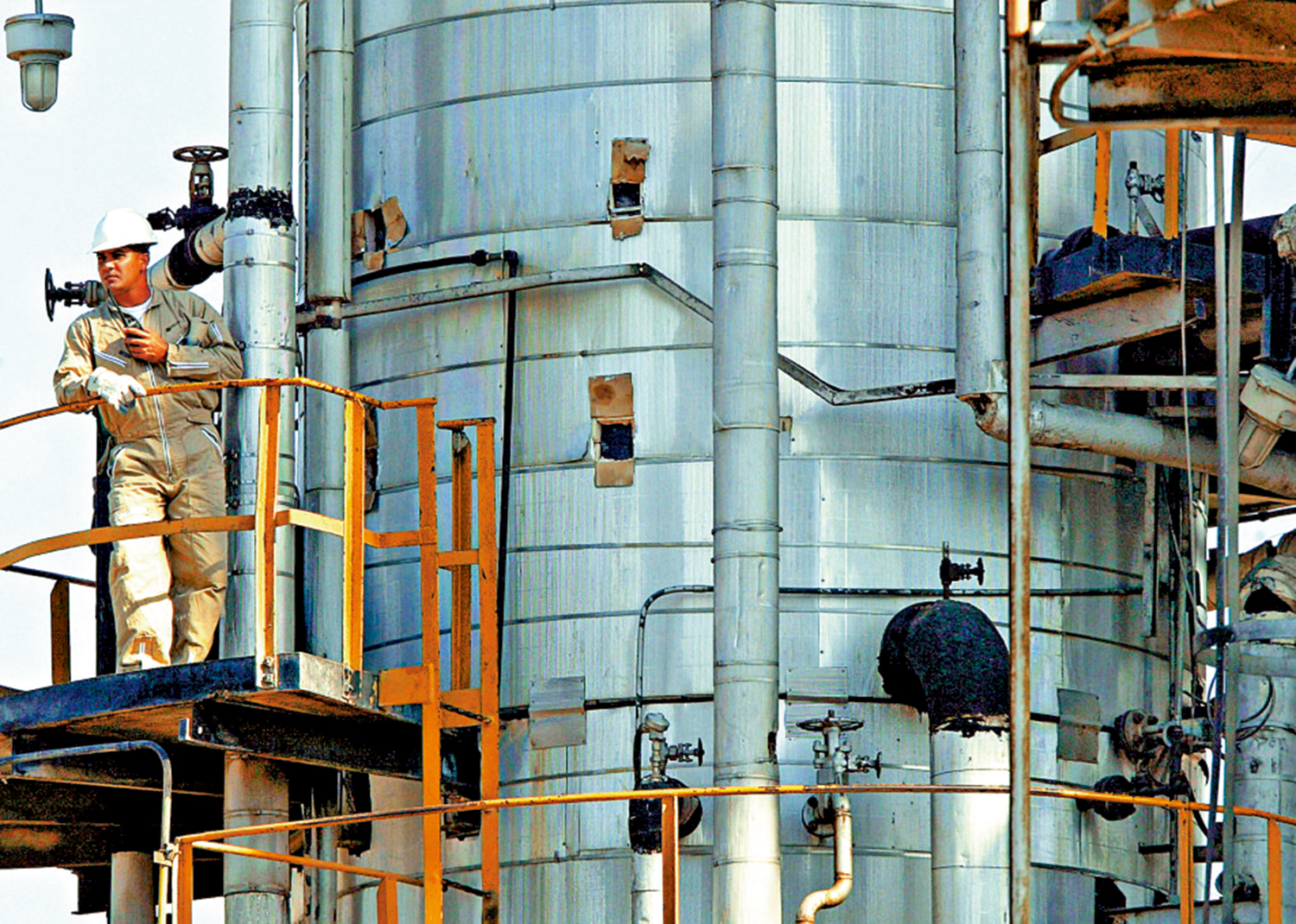 　　圖：委內瑞拉石油產業面臨投資不足、基建老舊等問題。\資料圖片