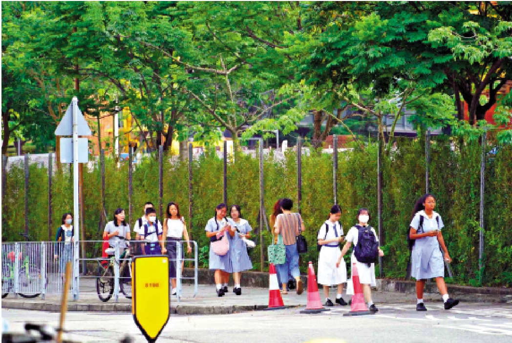 　　圖：香港中小學開學日。/資料圖片