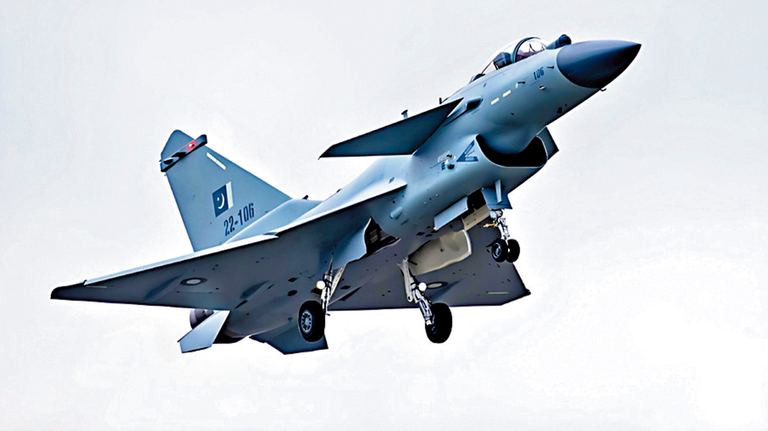 　　圖：中國外銷型戰機殲-10CE在空戰中一舉擊落多架戰機，自己無一損失。圖為殲-10C戰機。