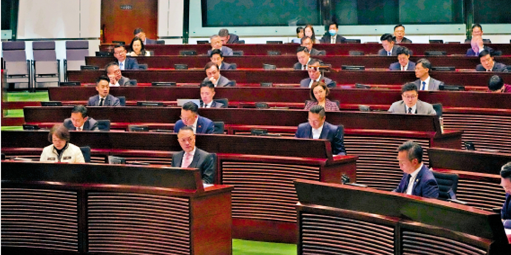 　　圖：立法會議員紛對宏福苑善後工作提出建議。\大公報記者林少權攝