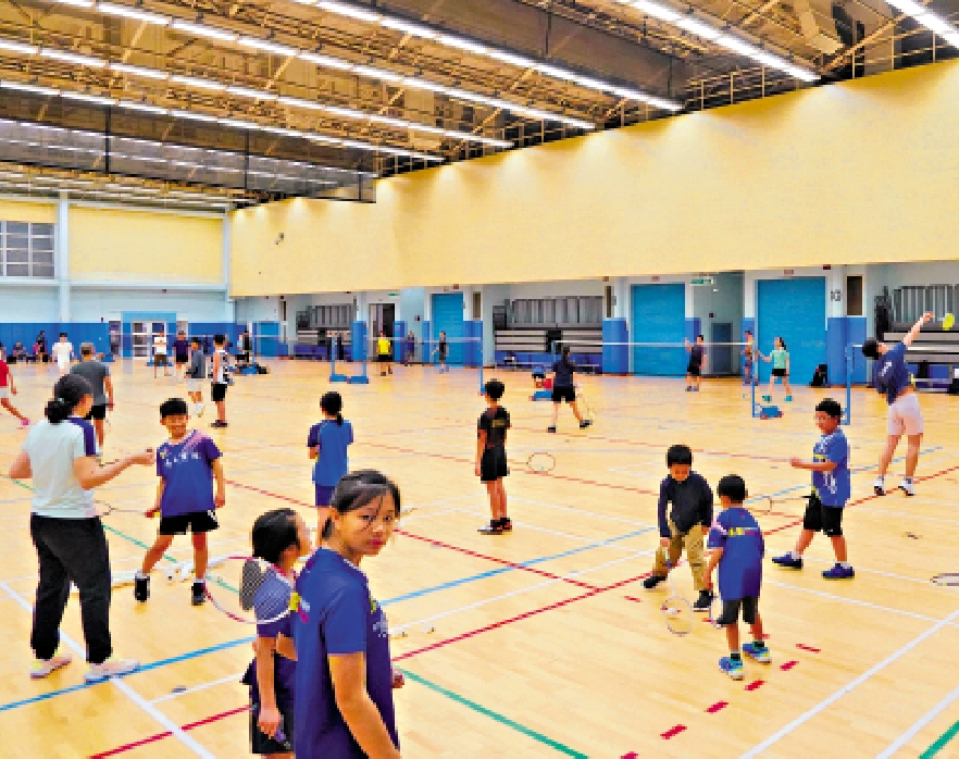 　　圖：康文署打擊「炒場」的新措施今日起生效，禁止使用電腦程式或其他自動化工具預訂場地或干擾訂場系統正常運作。