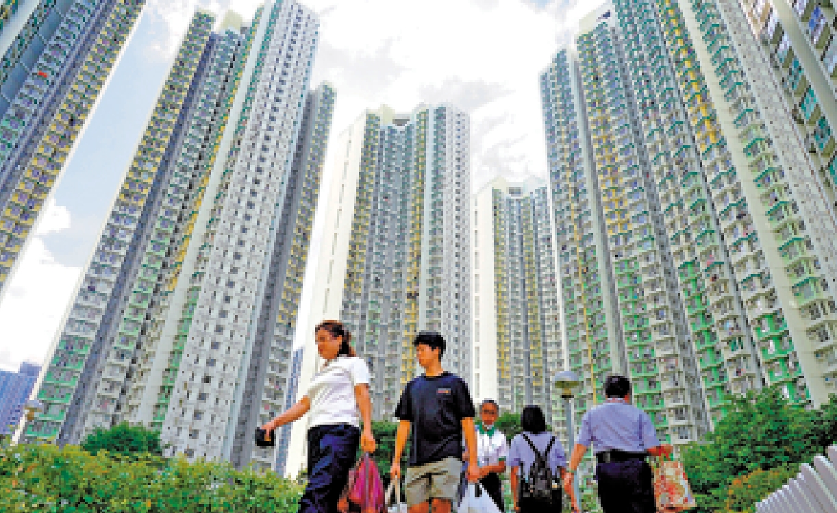 　　圖：房屋委員會昨日公布一項調查，顯示現居租置屋邨的受訪公屋租戶中，有12%有意購買現居單位。