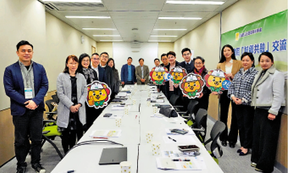 　　圖：多名立法會議員及鄉事代表近日與政府官員會面，就北都鄉郊規劃提出多項建議。