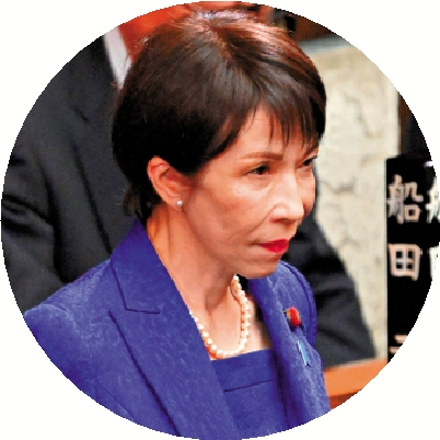 　　圖：日本首相高市早苗內閣支持率大跌10%。圖為高市23日宣布解散眾議院。\法新社