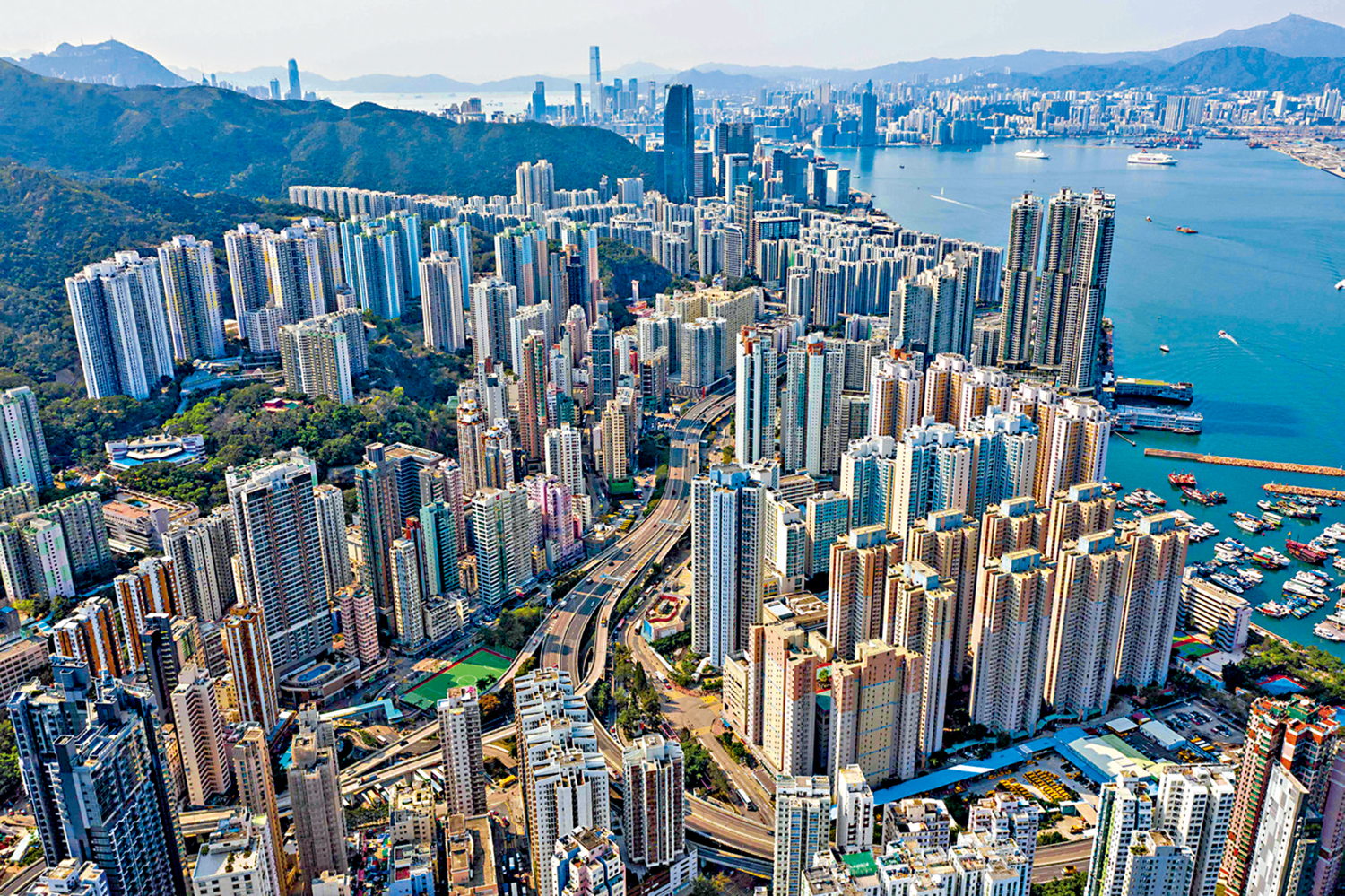 　　圖：本港樓市在公眾由極度悲觀，變成現在已經有不少樂觀的人趕入市。