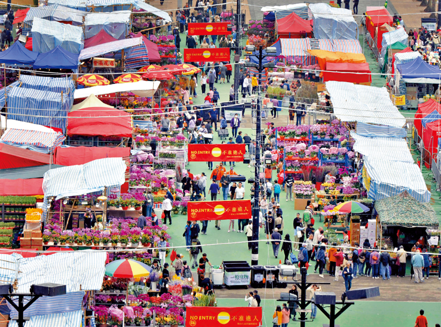 　　圖：如往年一樣，維多利亞公園年宵市場規模最大。