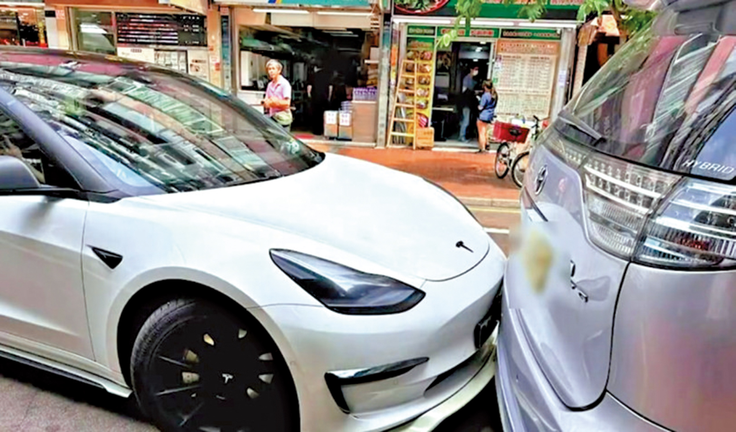 　　圖：有司機在發生輕微交通事故後，疑被索取高額賠償。