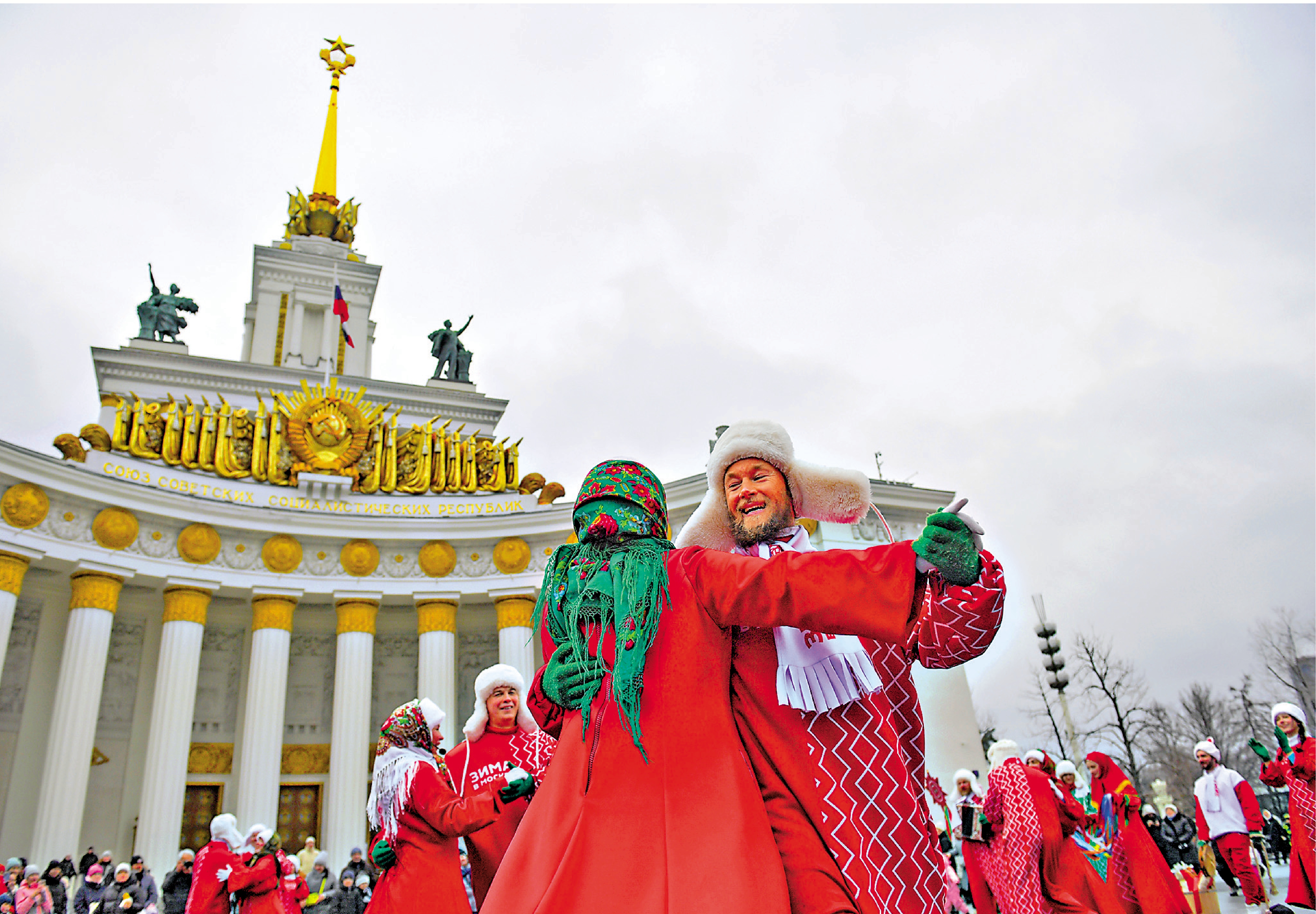 　　圖：俄羅斯傳統節日「謝肉節」又稱「送冬節」，人們在節日期間看表演、吃薄餅、做遊戲，以此告別寒冷的冬季。\資料圖片