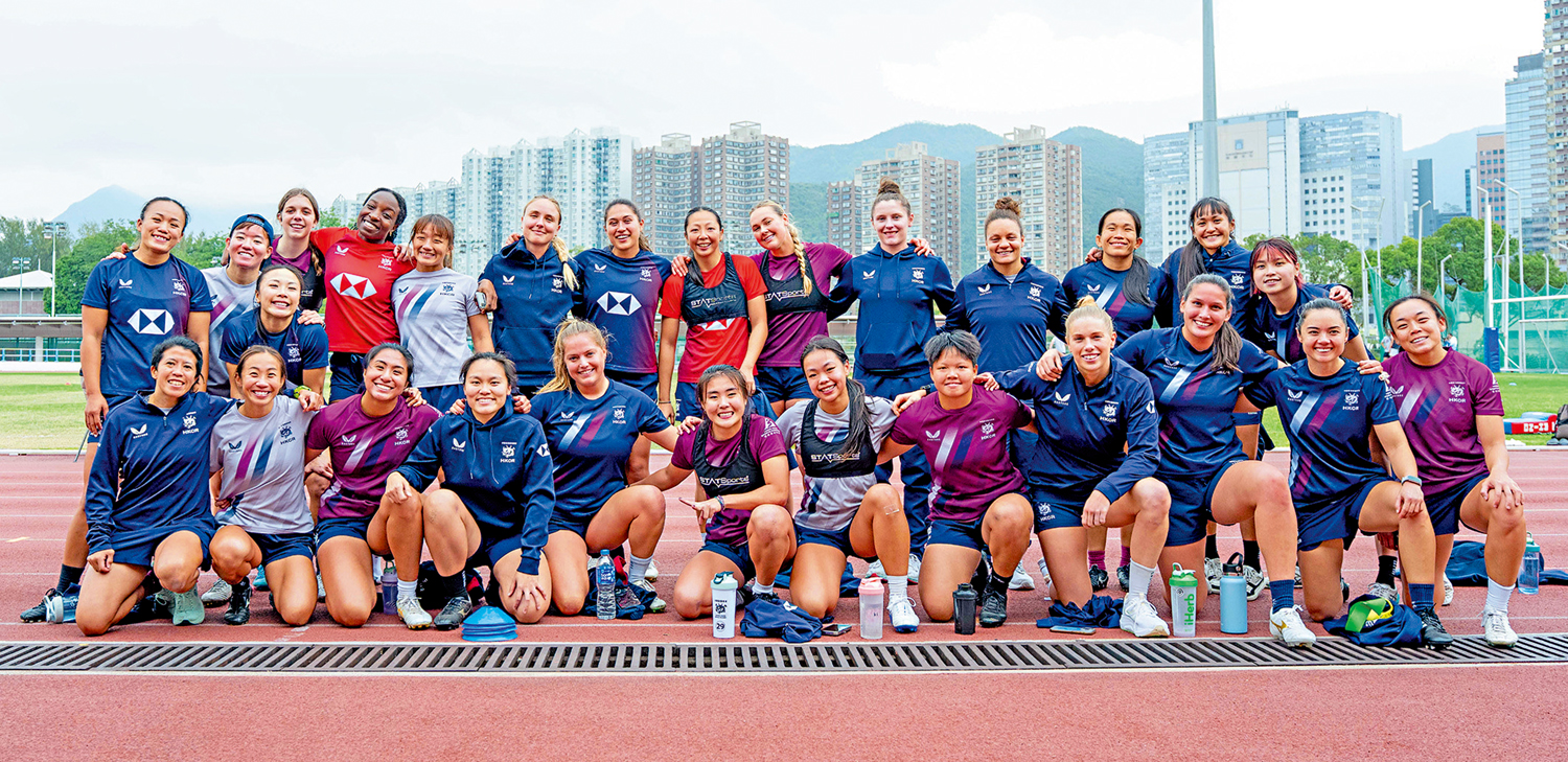 　　圖：港女子隊士氣高昂。