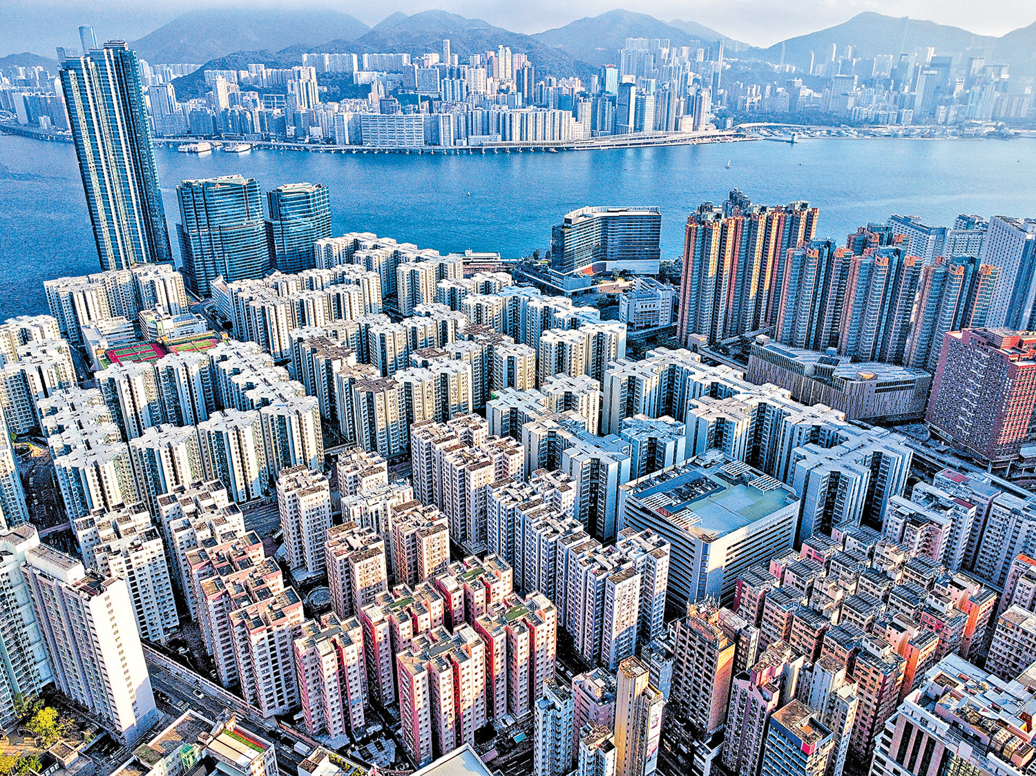 　　圖：香港樓價於蛇年成功由低位反彈，即將來臨的馬年樓市表現受各界關注。