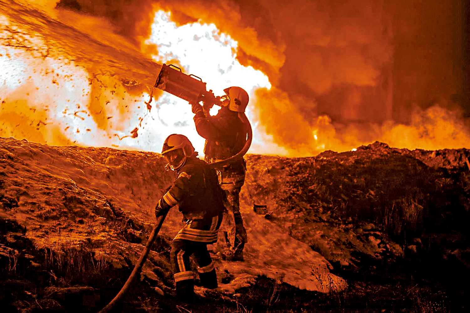 　　圖：烏克蘭15日發布敖德薩遭俄羅斯無人機襲擊的照片。\法新社