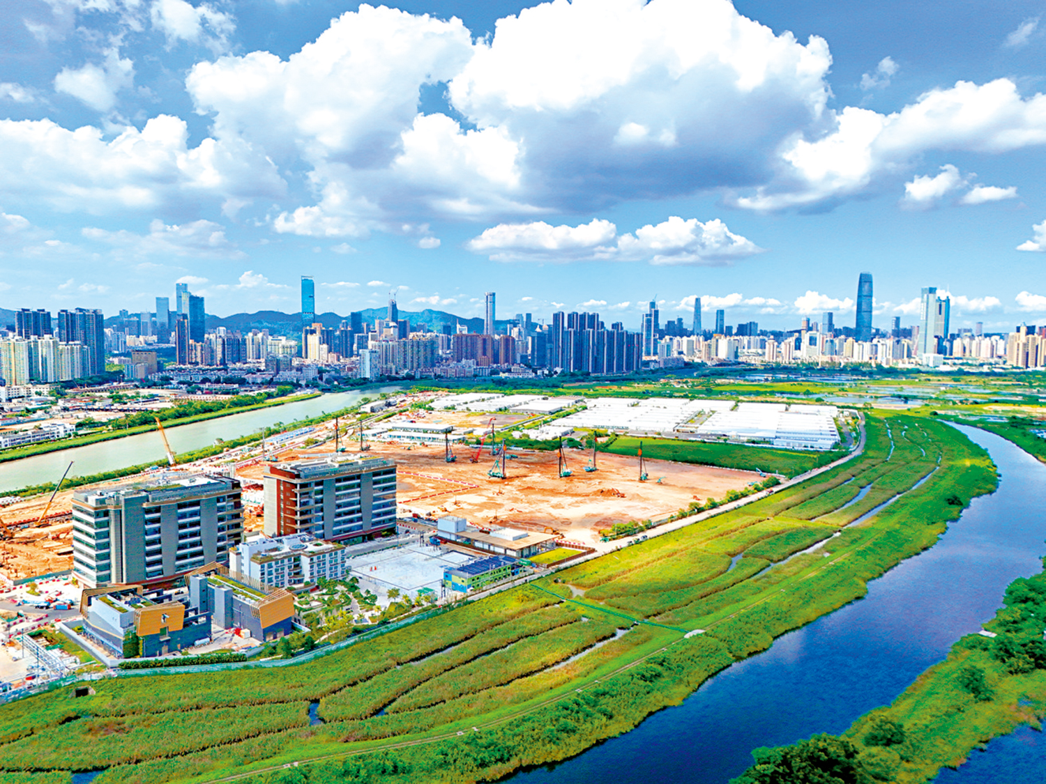 　　圖：河套深港科技創新合作區香港園區於去年底正式開園，深港在創科領域的協同發展邁向新台階。