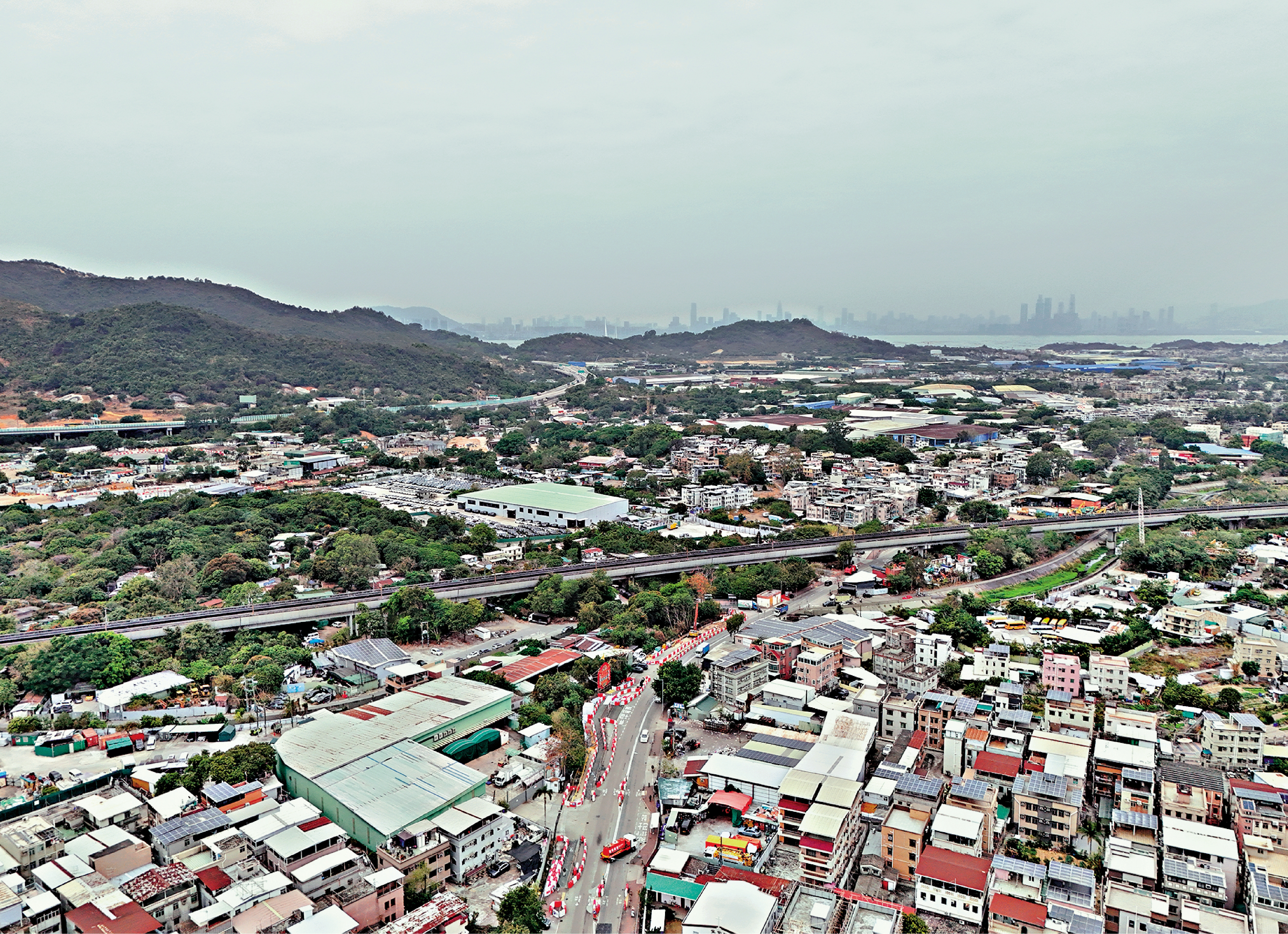 　　圖：新一份財政預算案提出，政府將分別向河套香港園區、新田科技城及洪水橋產業園區各注資100億元，推動北都發展。