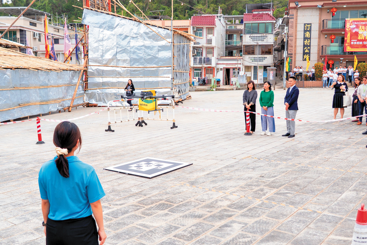 　　圖：陳美寶早前視察無人機長者膳食送遞航線運作情況。