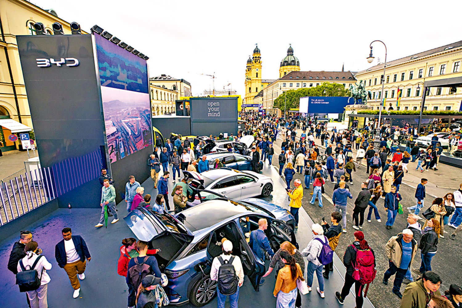 　　圖：比亞迪於去年9月參與於德國慕尼黑舉行的國際車展。