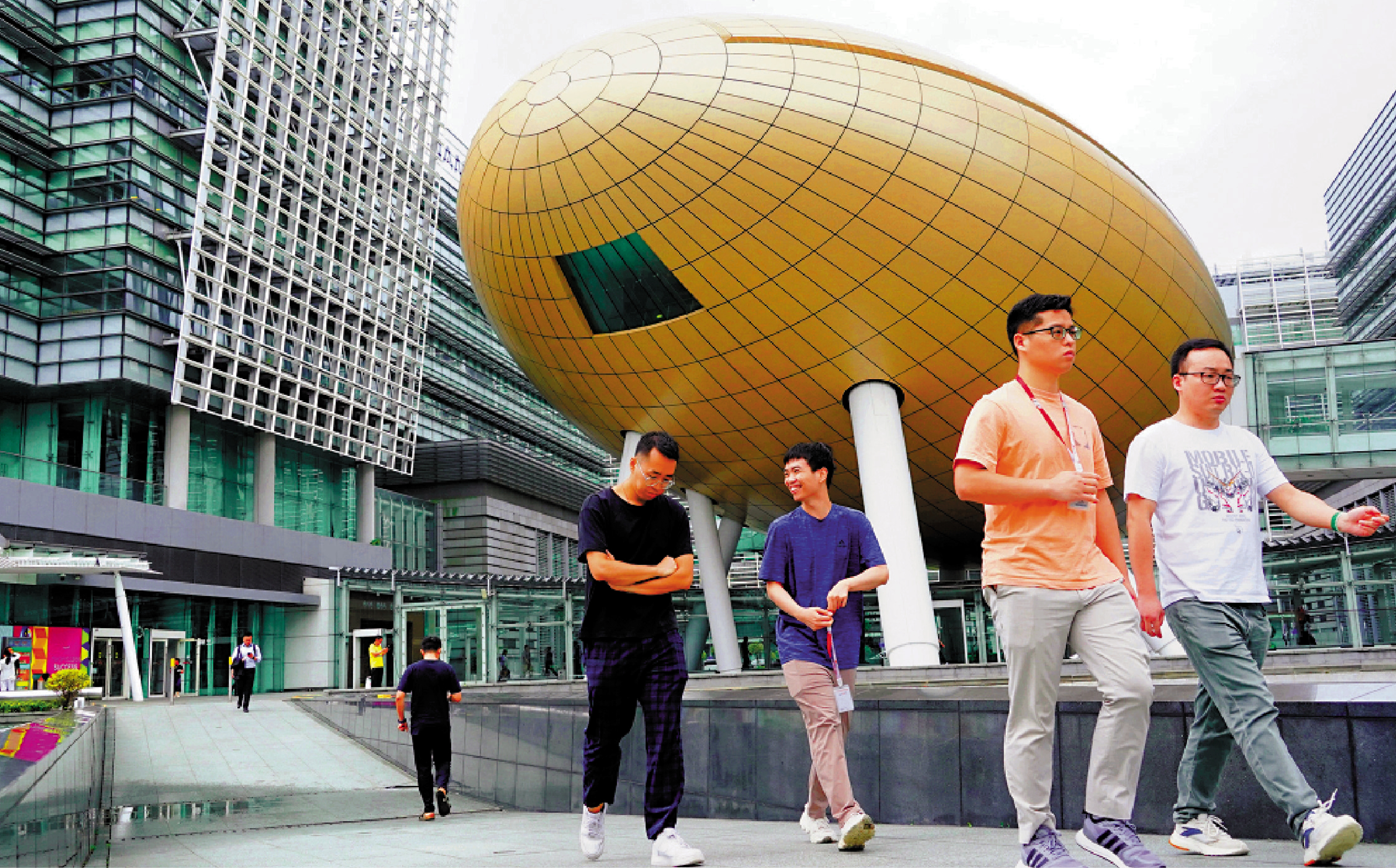 　　圖：香港由治及興本質上是一條創新發展之路，要解放思想、大膽創新，才能充分發揮好「一國兩制」制度優勢，在「十五五」期間實現發展破局。