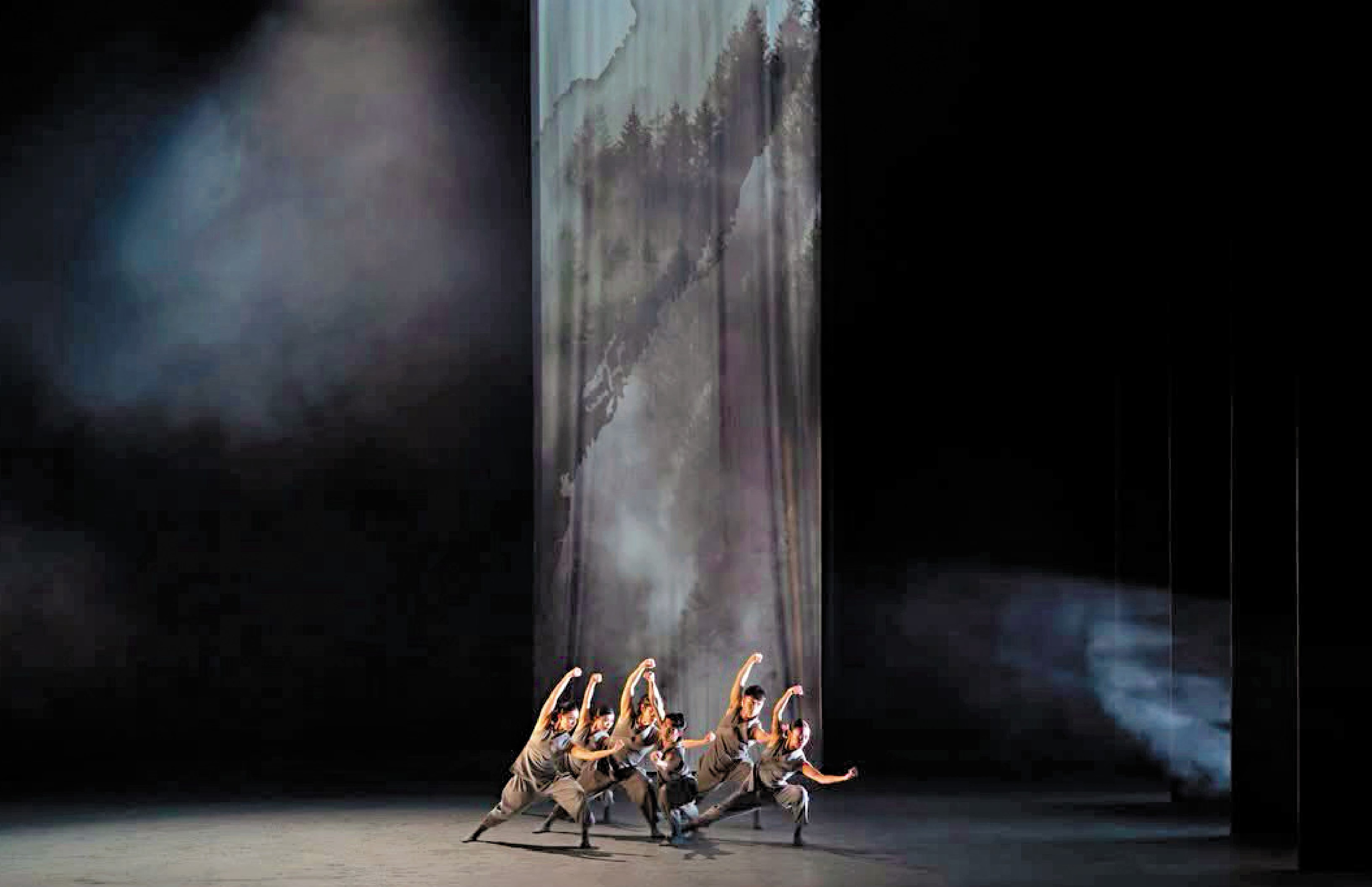 　　圖：《靜聽松風》曾獲中國舞蹈「荷花獎」。