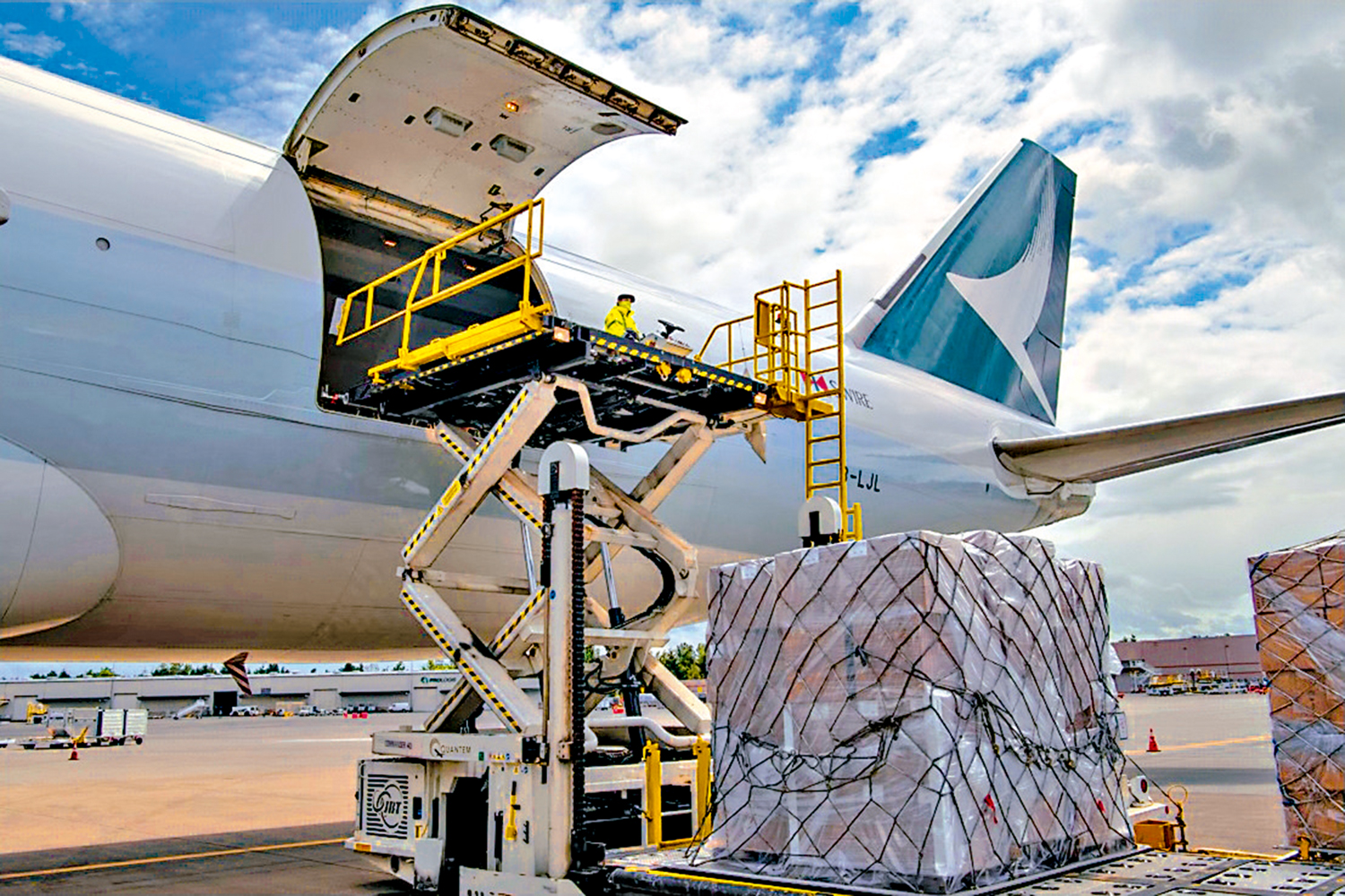 　　圖：香港可加大空運運力，填補全球缺口。