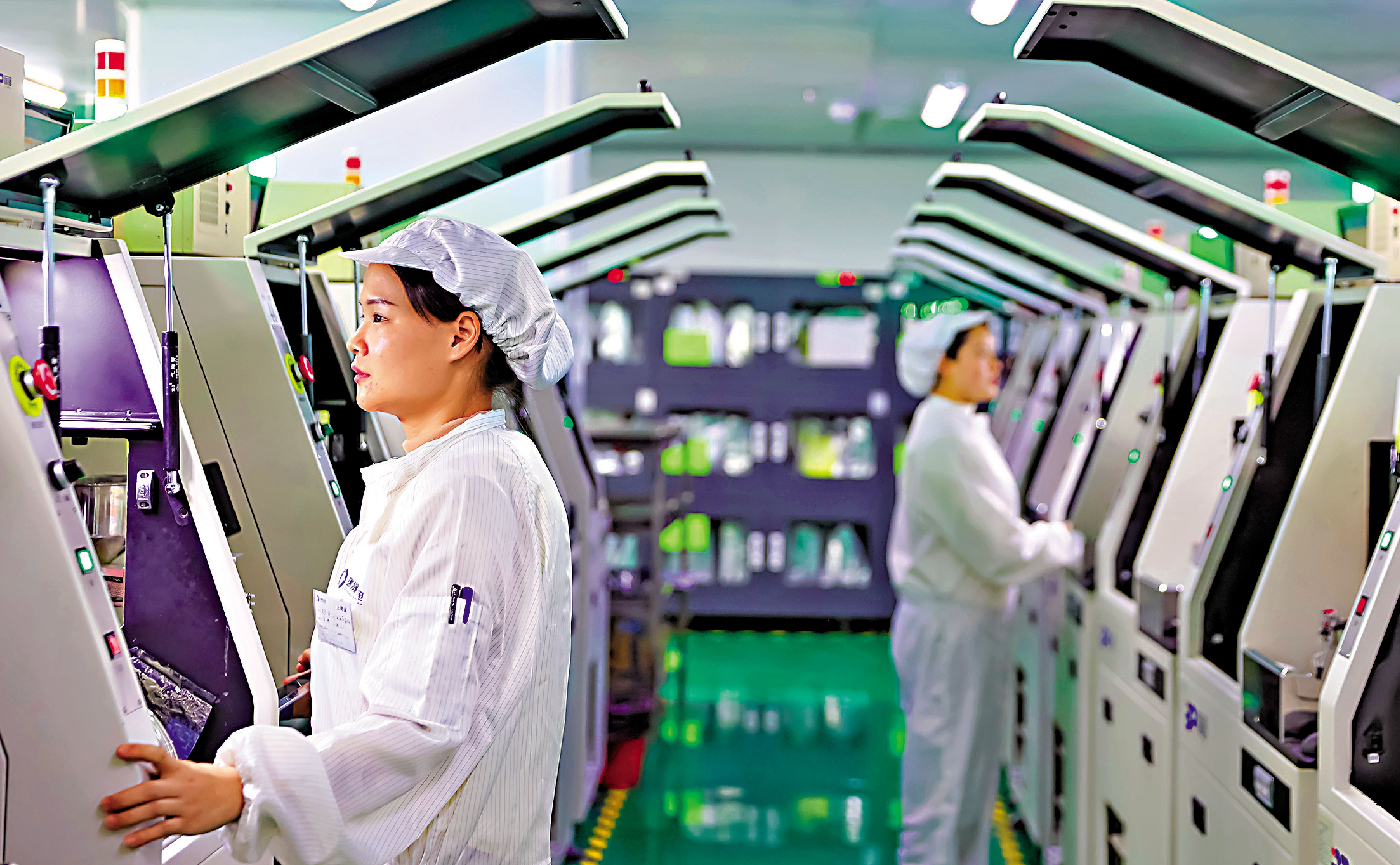 　　圖：中國光芯片企業的技術突破與產業升級、本土供應鏈的不斷完善，有望逐步打破美國企業的壟斷，在全球光芯片領域佔據重要地位。