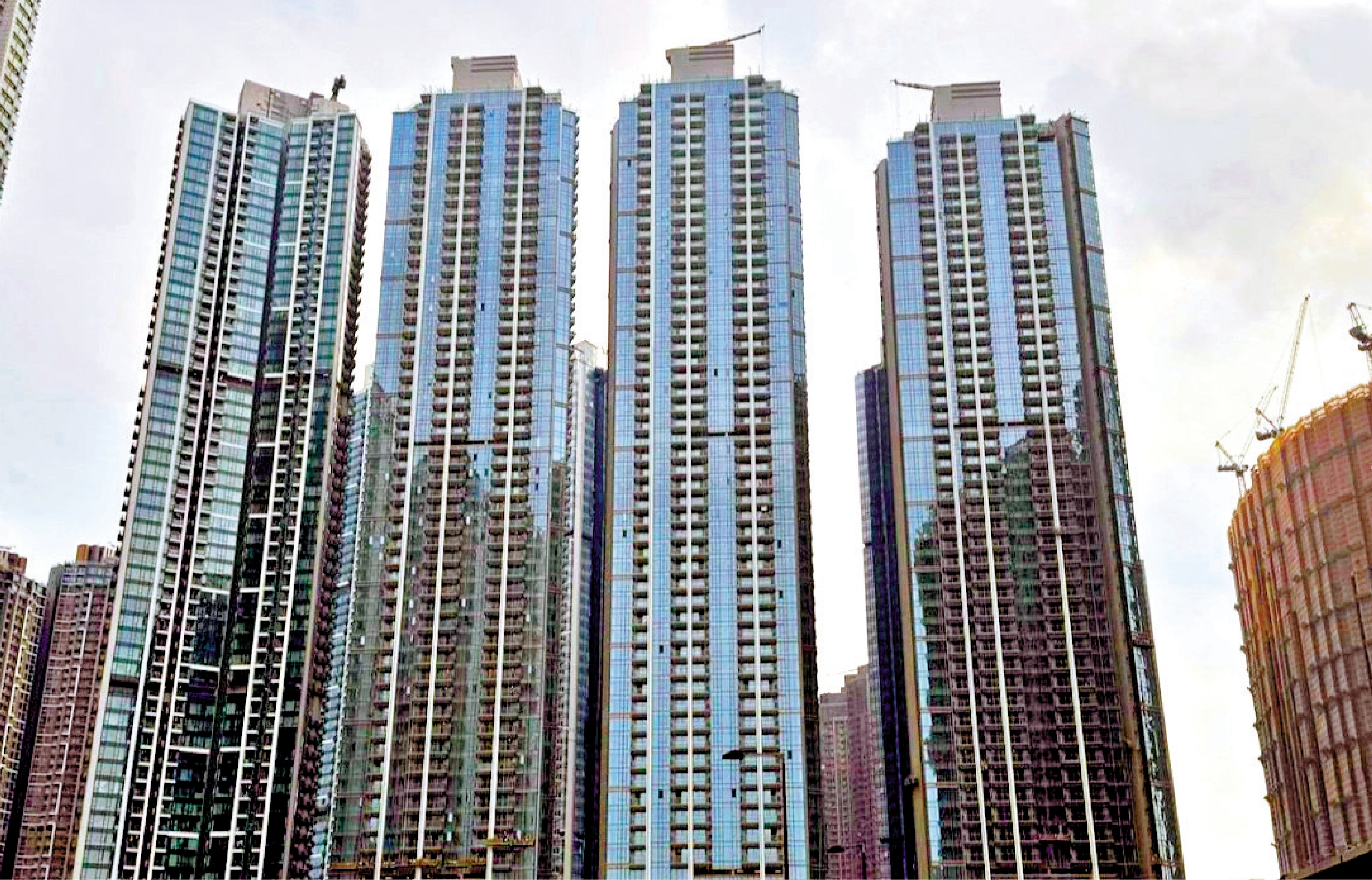 　　圖：將軍澳日出康城凱柏峰有1房單位劈價4%至以556萬元成交。