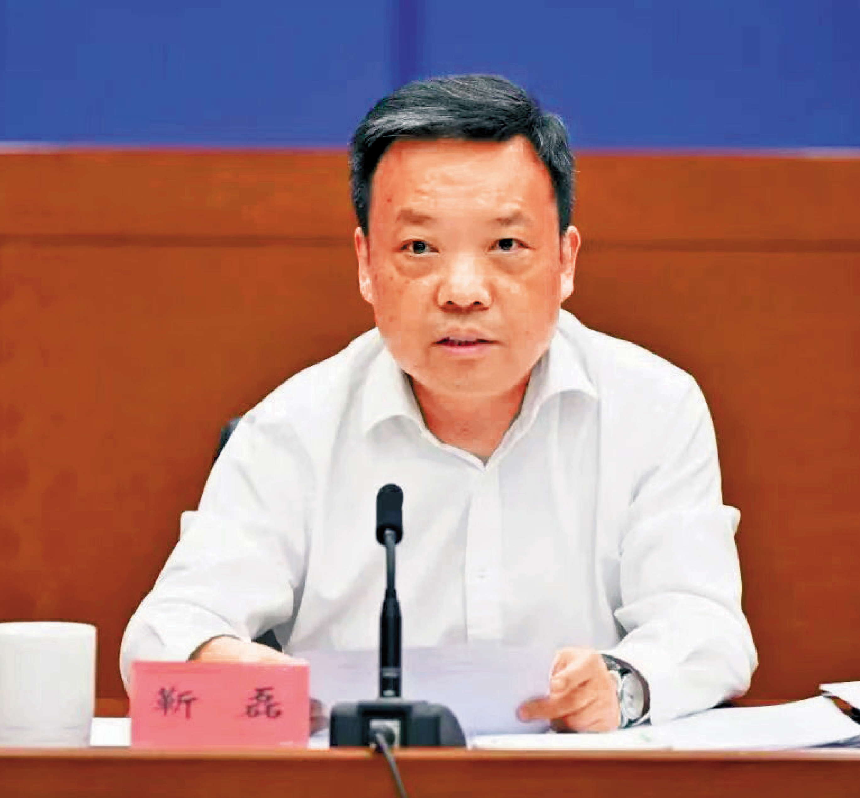 　　圖：近日，中央批准：靳磊同志任廣東省委委員、常委和深圳市委書記。