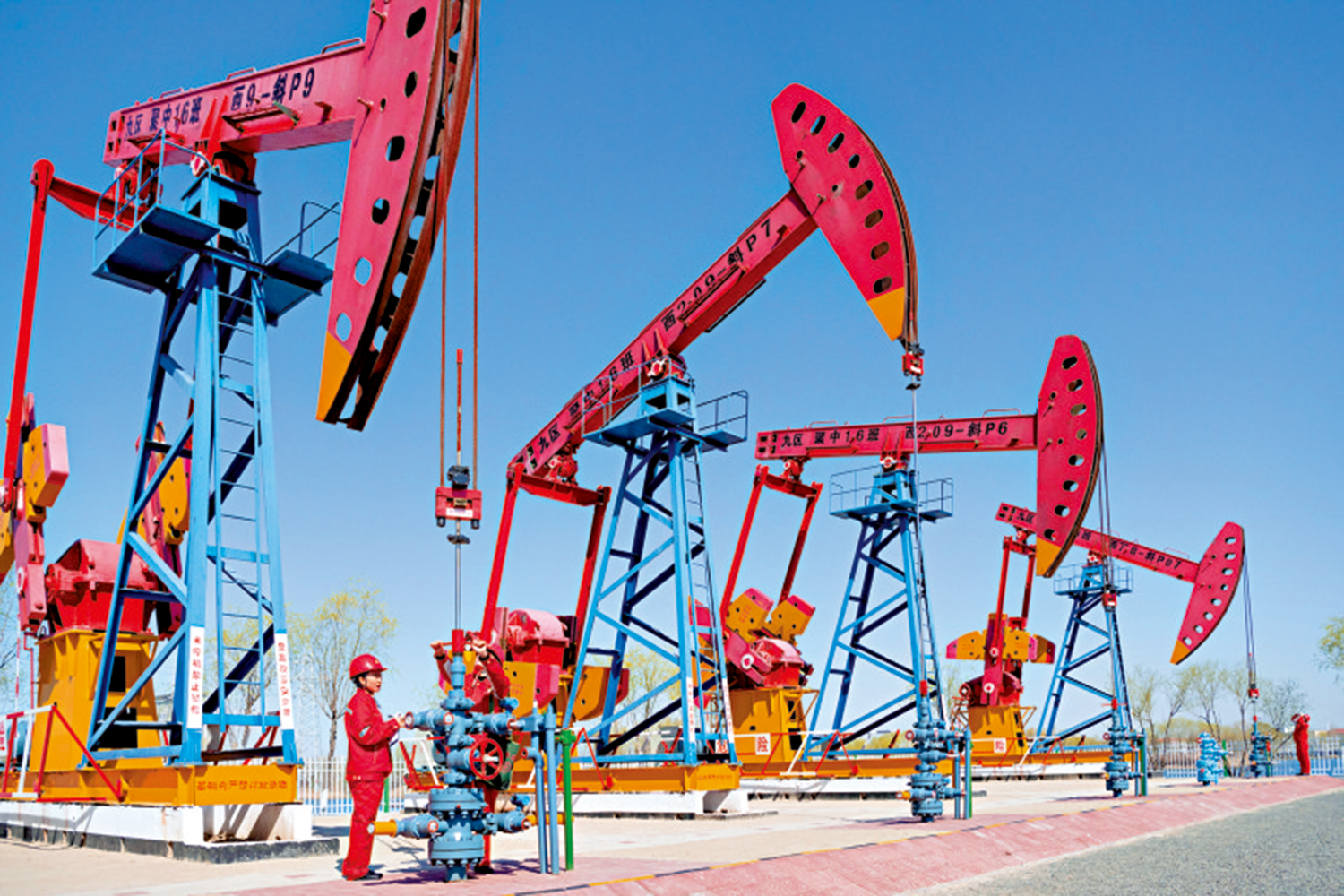 　　圖：中國積極勘探油氣開發，保持產能建設力度，確保原油供應穩定。