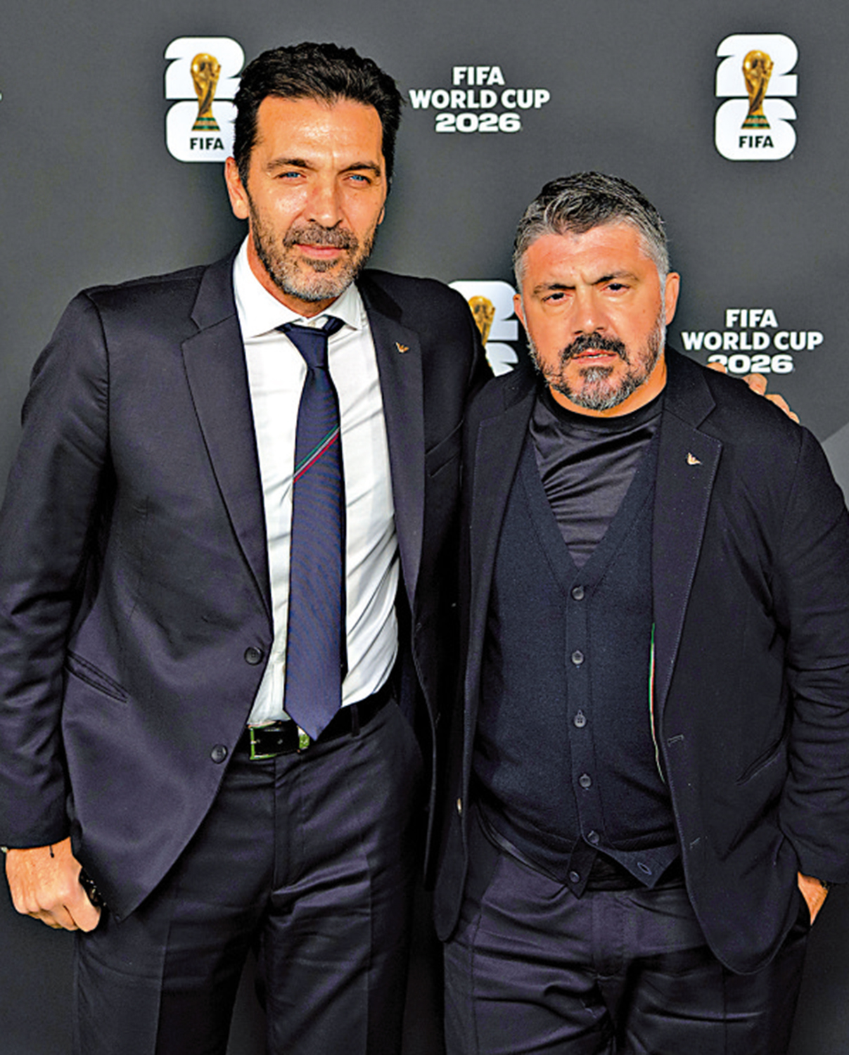 　　圖：意大利領隊保方（左）與主帥加度素。