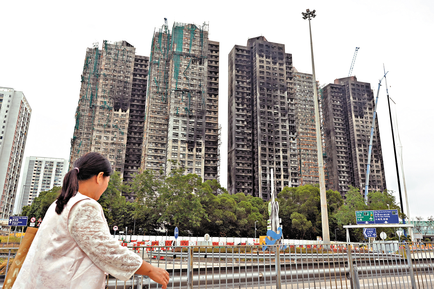 　　圖：政府收購宏福苑七座大廈單位業權，不會涉及法團戶口及維修基金餘款。\大公報記者林良堅攝