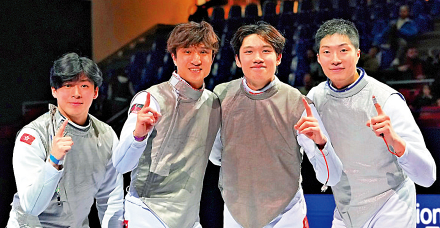 　　圖：右起：張家朗、林浩朗、蔡俊彥、鄭鐵男，今年1月攜手奪得世盃巴黎站男花團體賽金牌。