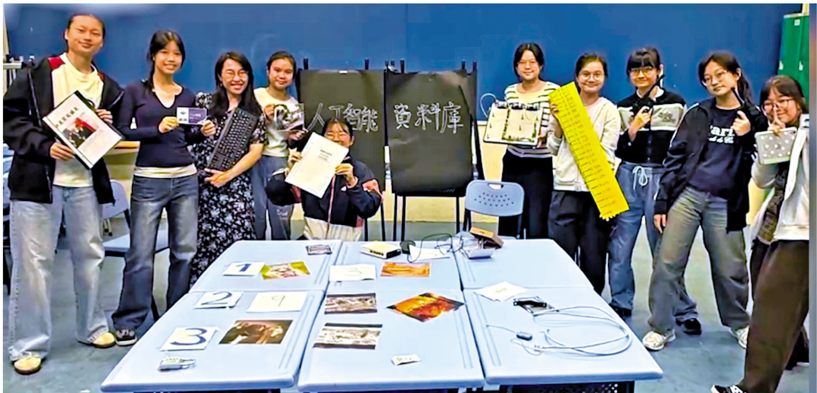 　　圖：九龍真光中學日前舉行人文學科周，其間由學生主導設計實境解謎比賽。