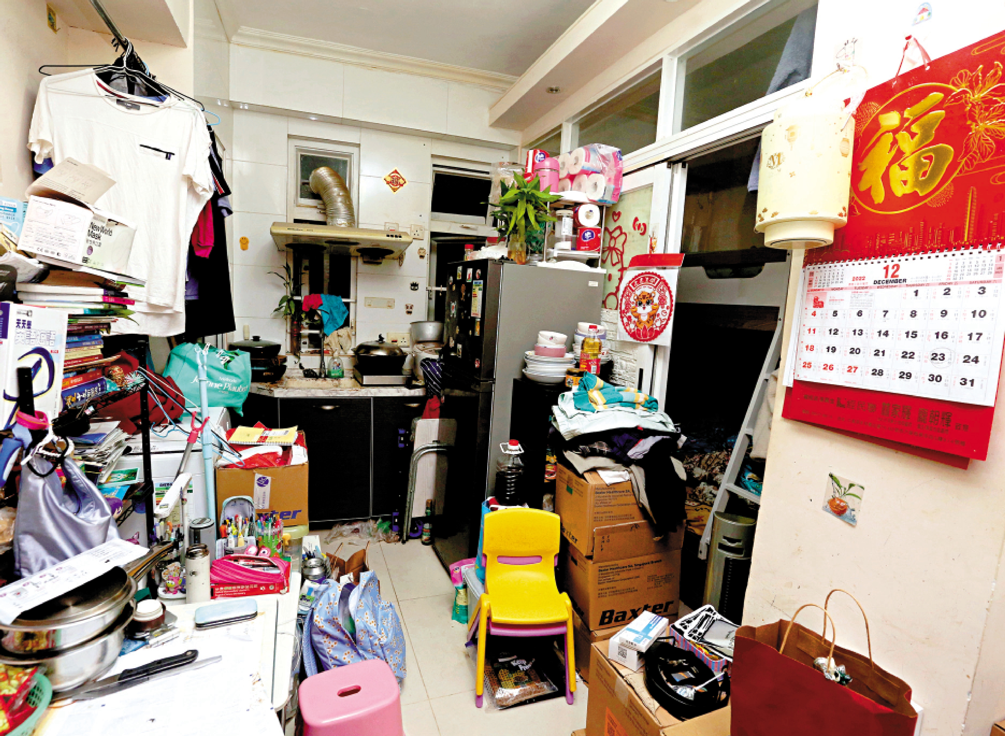 　　圖：《簡樸房條例》生效後，已有逾萬個分間單位登記。圖為劏房單位。