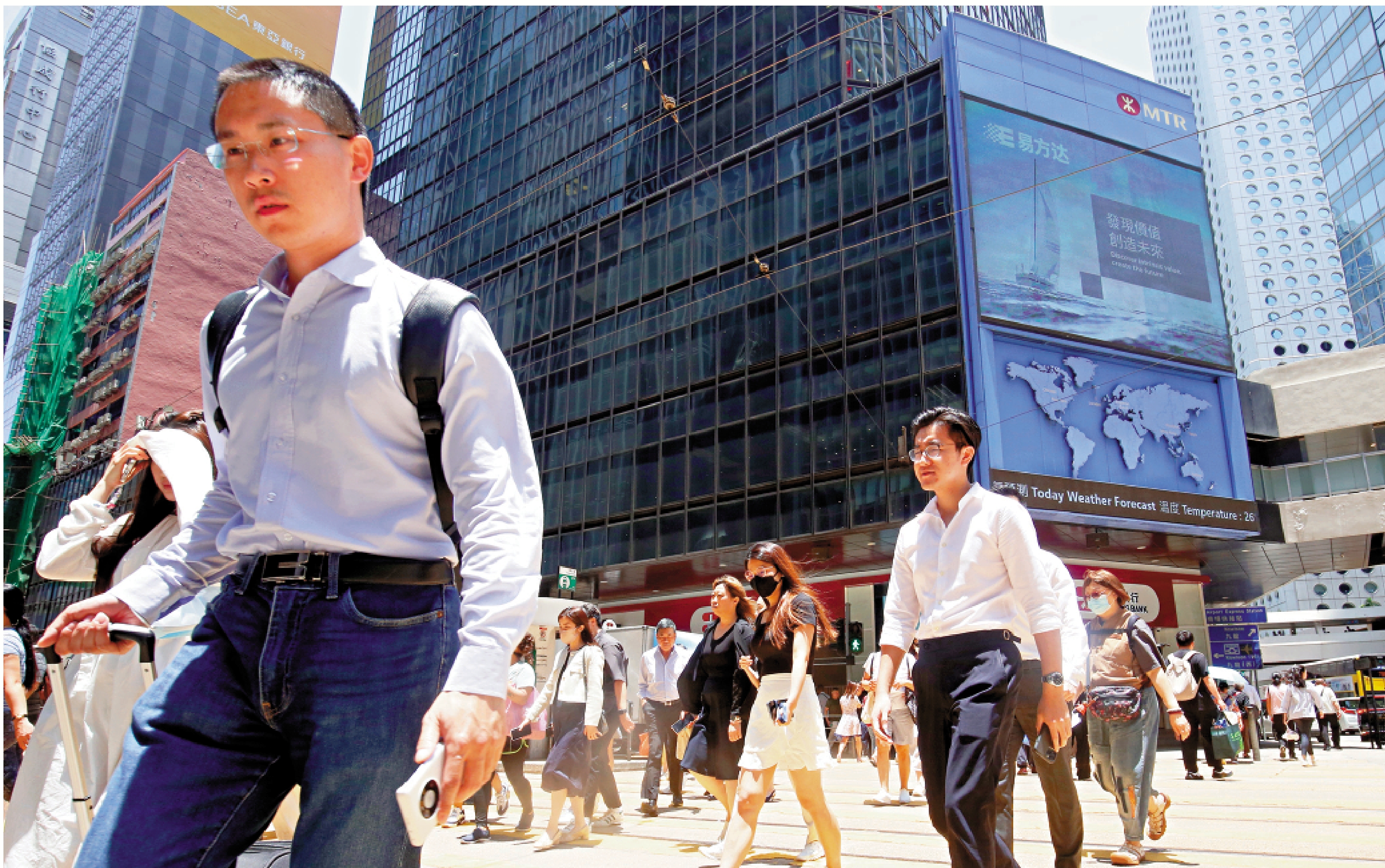 　　圖：隨着香港經濟復甦，商業房地產有望逐步回穩。