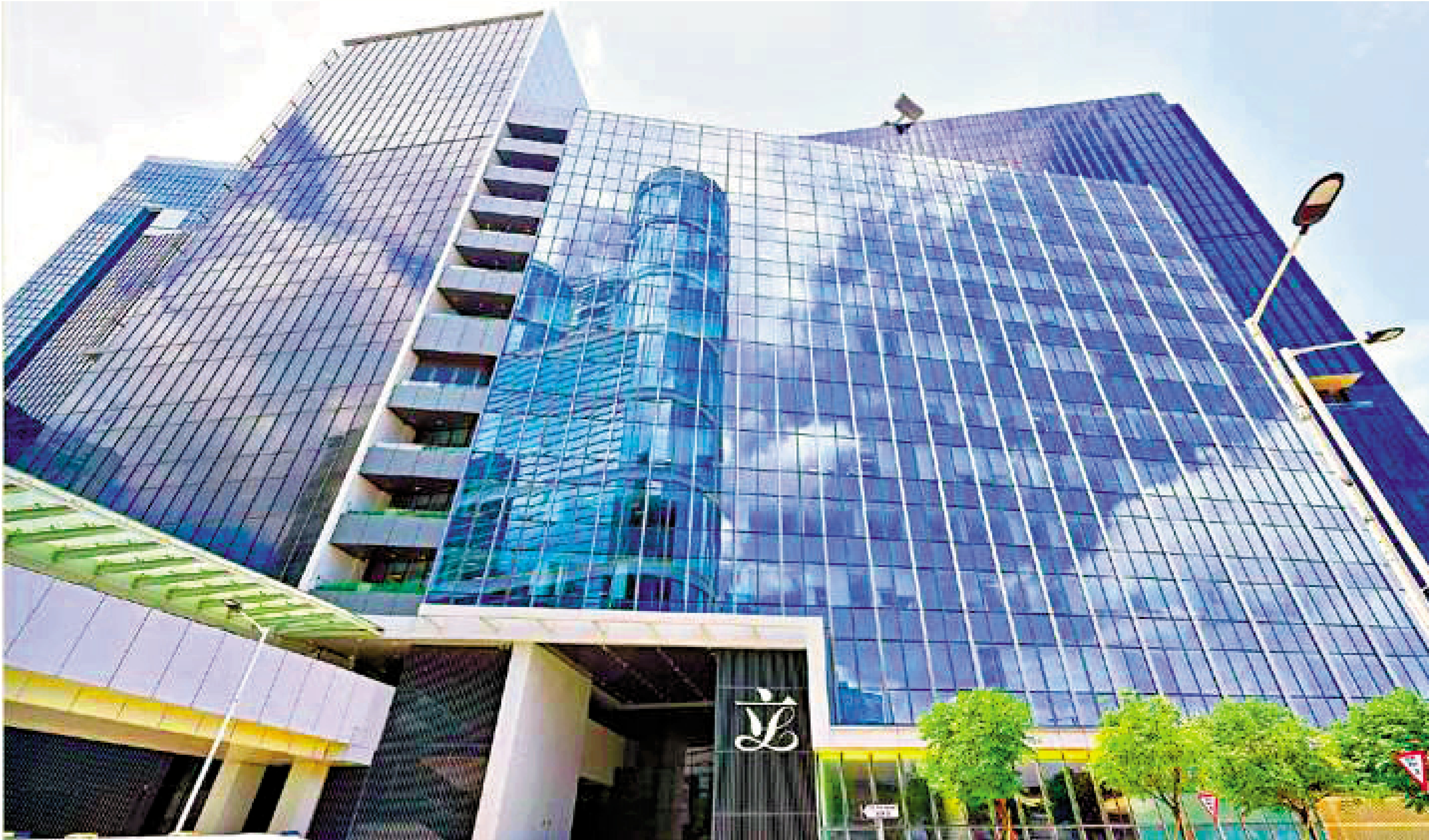 　　圖：香港五年規劃在尊重市場規律的基礎上，更好融會和把握「一國兩制」的制度優勢，發揮戰略規劃、資源配置、風險防控作用，構建「有效市場＋有為政府」新型治理格局。