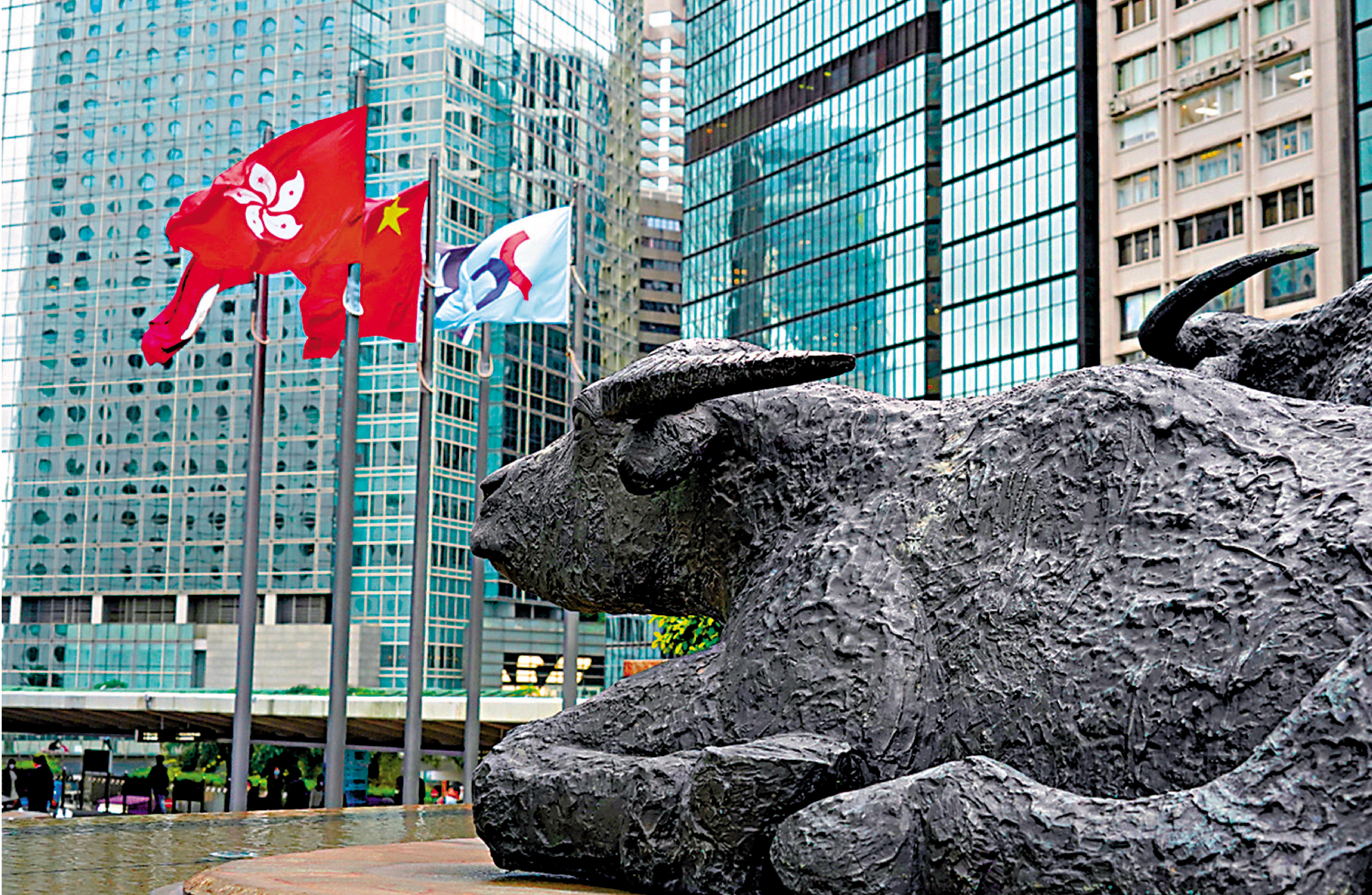 　　圖：香港不僅要通過融入和服務國家的過程來不斷提升自身核心功能和競爭力，還要培育新的經濟增長點。
